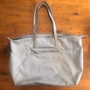 Everlane ReNew Traveler Tote